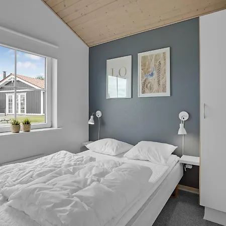 Marina Fiskenaes Feriepark Holiday home Grasten
