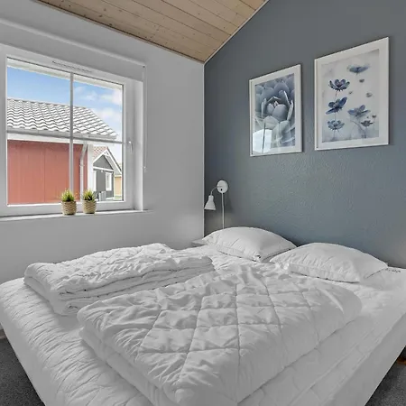 Marina Fiskenaes Feriepark Holiday home Grasten